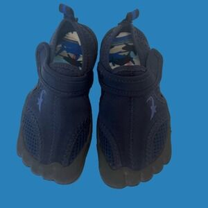Koala Kids Toed Neoprene & Mesh Water Shoes Hook & Loop Beach Aqua Socks 9 Shoes